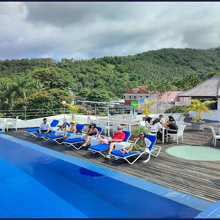 Taman Unique Hotel Сенгиги Екстериор снимка