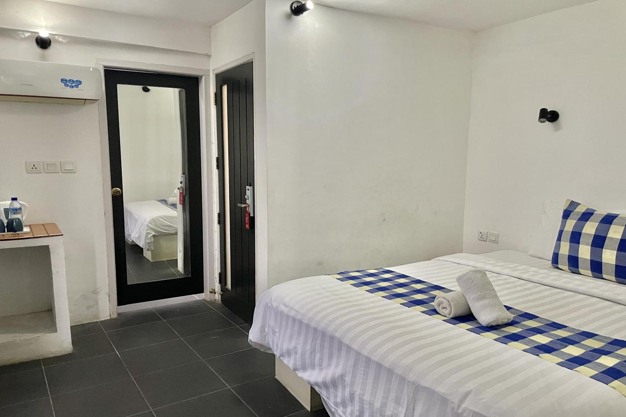 Taman Unique Hotel Сенгиги Екстериор снимка