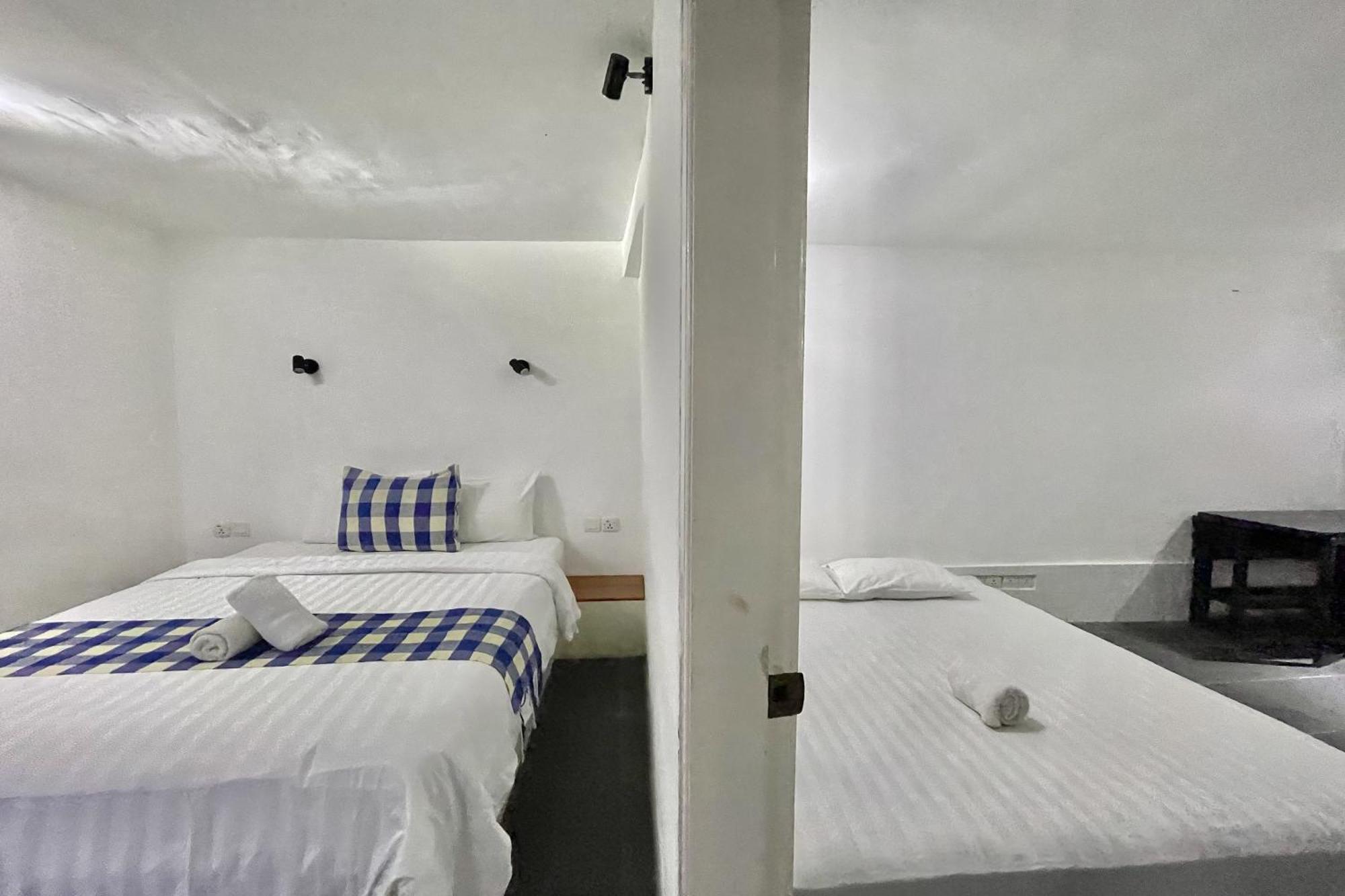 Taman Unique Hotel Сенгиги Екстериор снимка