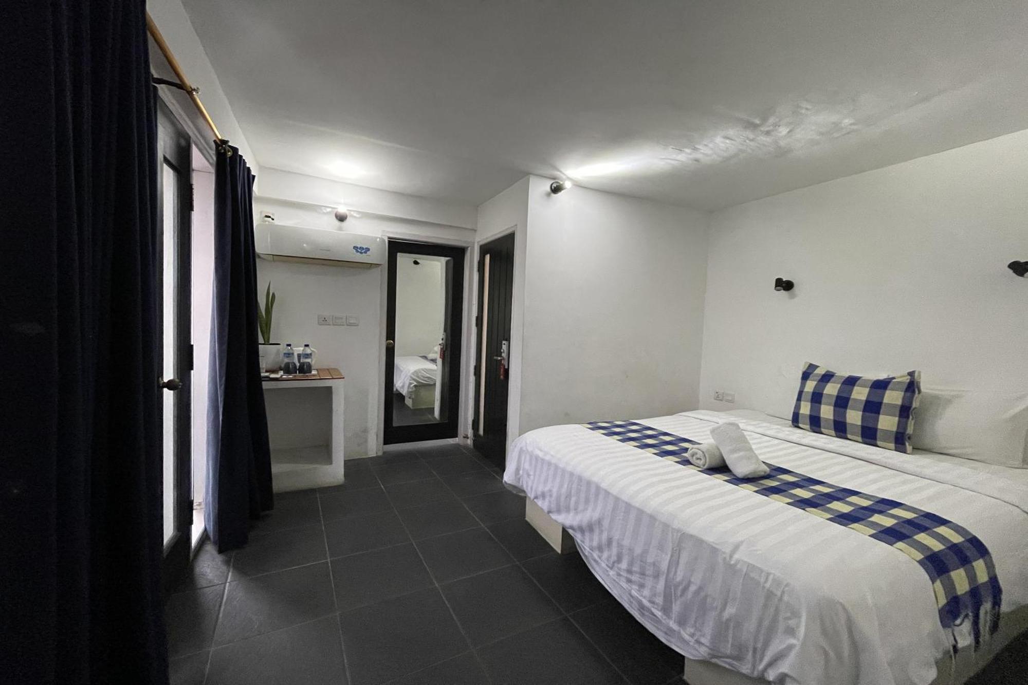 Taman Unique Hotel Сенгиги Екстериор снимка