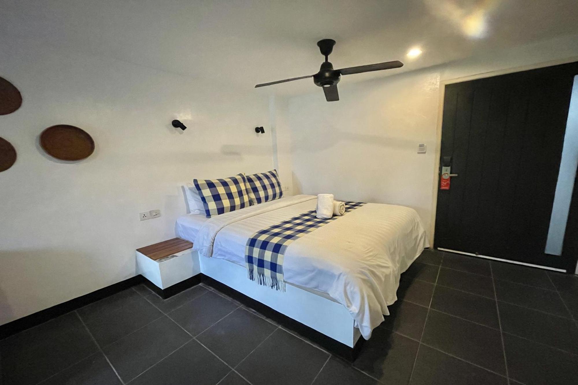 Taman Unique Hotel Сенгиги Екстериор снимка